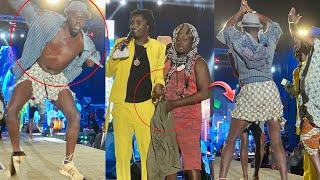 Incroyable, Niankou et Ndayane explosent le concert de Wally Seck à la place du souvenir et font…