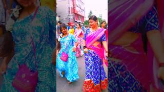 Krishna Bhajan and Dance Short  Beautiful Radha Bhajan and Dance#dhajan#dance #iskcon#trending