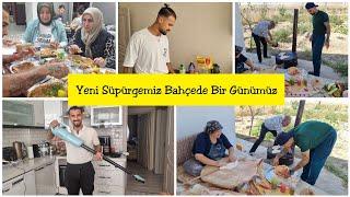 Bahçede  Annemlerle İçli Börek  Yaptık / Yeni Süpurgemiz