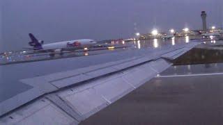 Delta Airlines MD-88 [N906DE] *Rainy Takeoff* | Detroit Metro International Airport