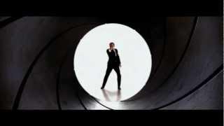 Daniel Craig - Quantum Of Solace Gunbarrel - [HD]