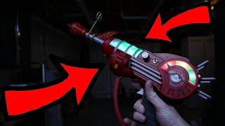 Real Life Ray Gun Inspection with Working Needle and Reload