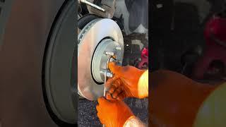  mechanic tip : lug not to short  Try this  #automobile #mechanic