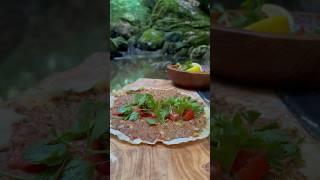 Taş Fırında Lahmacun Pişirme ? - Cooking lahmacun in a Stone oven