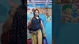 #Bambai se gaii Poonam.. short dance cover l #viralvideo #trending #trend #viralshorts #viraldance