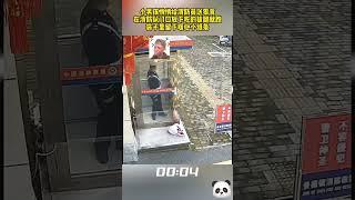 小男孩悄悄給消防員送零食，在消防隊門口放下吃的，拔腿就跑，袋子裡留下暖心小紙條~#shorts #china #DynamicChina