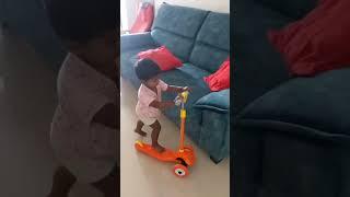 நான் ready | kids scooter | #firstcry #leo  #onlineshopping #3wheelscooter #funride #cute  #vijay