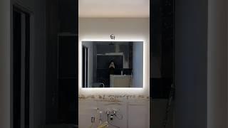 Hack to make a backlit mirror yourself! It’s way easier than you think. Bathroom mirror #diy