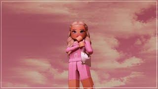 Arts Entertainment -- Legally Blonde (Pro-Shot) [Roblox]