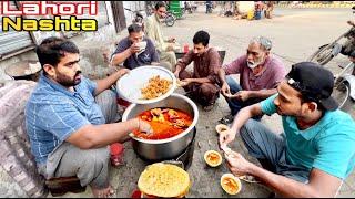 Cheapest Street Food in Asia | Worlds Cheapest Street Food | Pakistani Punjabi Desi Lahori Breakfast