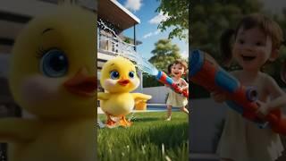 The little duckling buys a toy and goes home to play with its little owner.#shorts #duck #cute