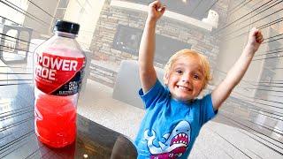 3 YEAR OLD BOTTLE FLIP PRODIGY!