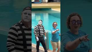 Tom the famous Seaworld mime