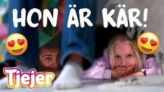 Tjejer - Hon är kär!