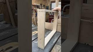 #woodworking #diy #woodshop #boxjoint #oddlysatisfying #vermont #maple #maplewood