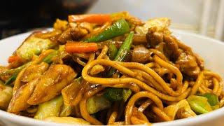 Chicken Chow Mein | Easy And Flavourful Chow Mein Recipe | Take-Out Style