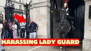 Disrespectful Tourist Harasses Lady King's Guard - See Shocking Behavior.