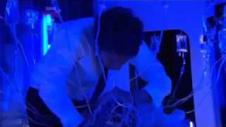 Frankenstein's Wedding -Andrew Gower sings Wires.AVI