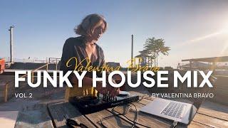 Funky House mix vol.2 by Valentina Bravo