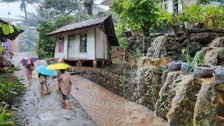 Suasana Kampung Halaman Di Saat Hujan Deras Sore Hari. Pedesaan jawa barat