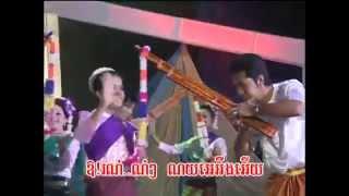 Cambodia(Khmer) Traditional Dance (Robam Kaen របាំគែន)