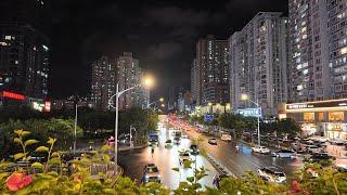 Exploring Shenzhen Nanyou Clothing Market on a Rainy Night, Encountering beauties and delicious food