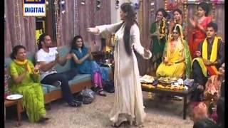 Saima Baloch Dance with Waqar Zaka on Song main tu awain awain lut gaya   YouTube