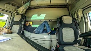 CAMPING SOLO RELAX AND ROUTINE DRIVING FORD F MAX