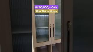 3BHK flat in Althan, Only 84,00,000/- ,call now the Compass realtors 9558038550 / 9157369909