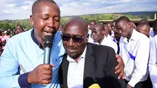 karanja with his wife,Performs at Mr Magori H.Teacher EnaKishomi sec schl Retiring  party(Narok)