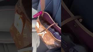 What's in my bag! Louis Vuitton Carry All PM BOTD! #shorts #louisvuitton