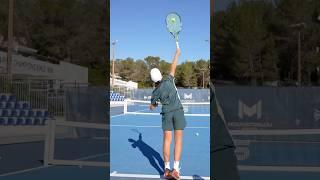 This grip mistake is ruining your game!  #tennis #tennistips #tenniscoach #tennisgrip