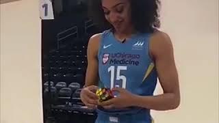CHICAGO SKY'S GABBY WILLIAMS AU-RUBRIC CUBE EASY WORK