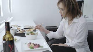 YOSHIKI eats  1