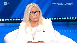 “Non è stato facile venirne a parlare in tv”: le parole di Mara Venier sull’intervista alla sorella