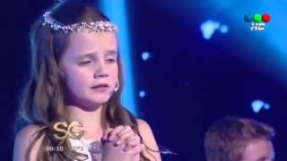 Amira Willighagen - "Ave Maria" on Susana Giménez TV Show - Argentina - 20 August 2014