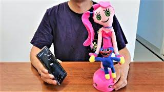 Dancing Mommy Long Legs Plush Toy Review - Dancing Singing Talking Repeating Cactus Toy