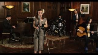 No Surprises - Vintage 1930s Jazz Radiohead Cover ft. Chloe Feoranzo