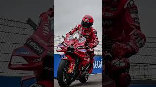 Senggoool dong...#automobile #beritamotogp #britishgp #motogp #feedshorts #fabio #race #juara #crash