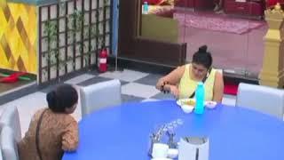 Oviya mass moments// season 1 // Oviya army //