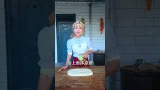 #乡村生活 #拌面 #柴火饭 #新疆 #尕攒劲一家人的美食日常