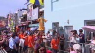 Hong Kong celebrates annual bun festival