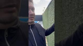 Как китайцы делают заборы из елок? Я в шоке! #домвкраснодаре #переездвкраснодар #домнаюге #shorts