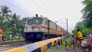 Fastest Wap7 Moved at Railgate : New Alipuduar Teesta Torsa Express Furious Skip Railroad