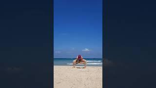 YOGA   1 min | ЙОГА ‍️ #love #yoga #fun #motivation #om #life #smile #reels #nature #happy #art