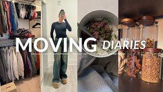 MOVING VLOG: organizing my apartment, pantry set up, & amazon home finds