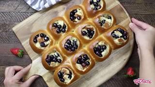 Blueberry Bread Pudding Pull Aparts