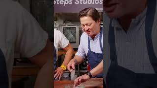Kenji López-Alt: Slice scallions for grilled pizza #chefsteps #grilledpizza