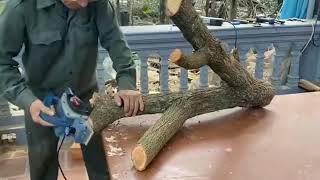 不用的木头制作成桌子 Unused wood to make a table