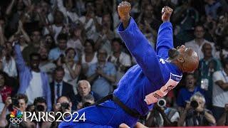 'Incroyable!' French announcers LOSE IT during Teddy Riner's historic win | Paris Olympics